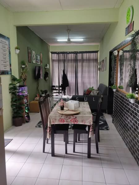 BANDAR SAUJANA PUTRA untuk Untuk Dijual - RM 450,000, Apr 2026 - Dining Room - PropertyGuru.com.my