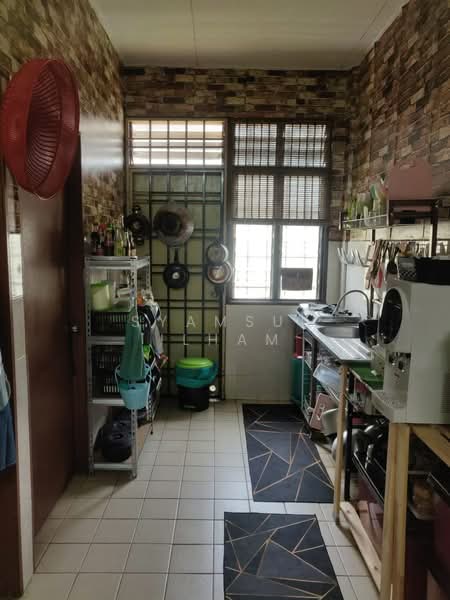 BANDAR SAUJANA PUTRA untuk Untuk Dijual - RM 450,000, Apr 2026 - Kitchen - PropertyGuru.com.my