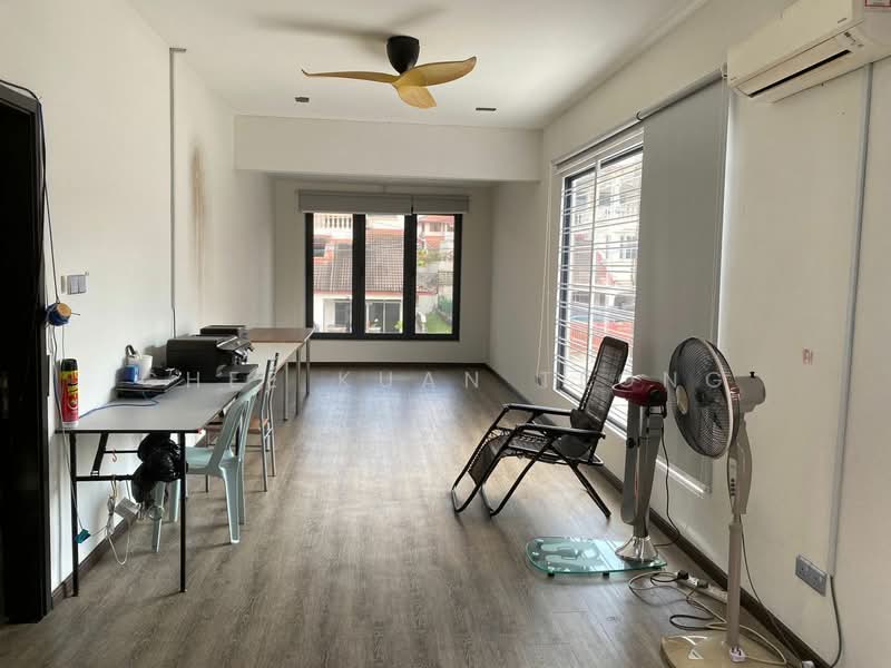 taman Pelangi untuk Untuk Disewa - RM 4,200 /bulan, Feb 2026 - Living Room - PropertyGuru.com.my