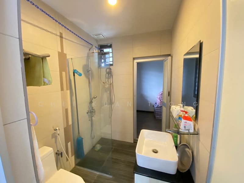 taman Pelangi untuk Untuk Disewa - RM 4,200 /bulan, Feb 2026 - Bathroom - PropertyGuru.com.my