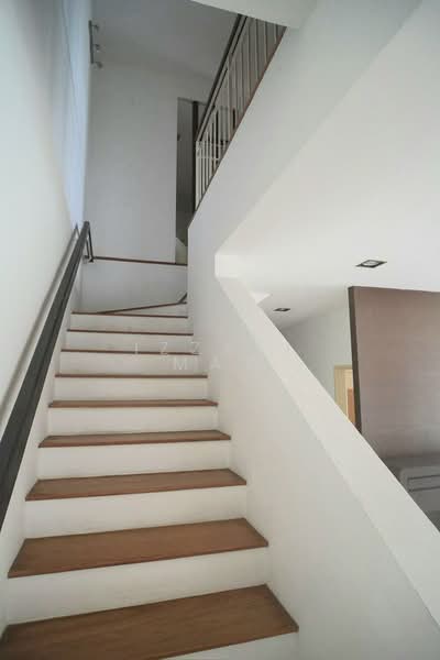 2.5-storey Terraced House for Sale in Taman Mutiara Indah (Puchong) - Izzati Mat - Interior - PropertyGuru.com.my