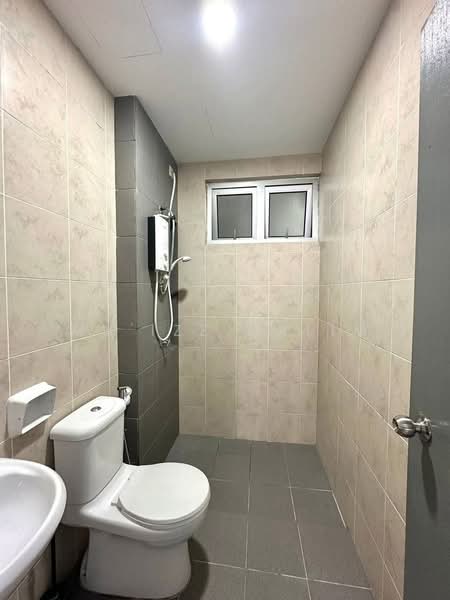 Kalista 2 untuk Untuk Dijual - RM 290,000, Feb 2026 - Bathroom - PropertyGuru.com.my