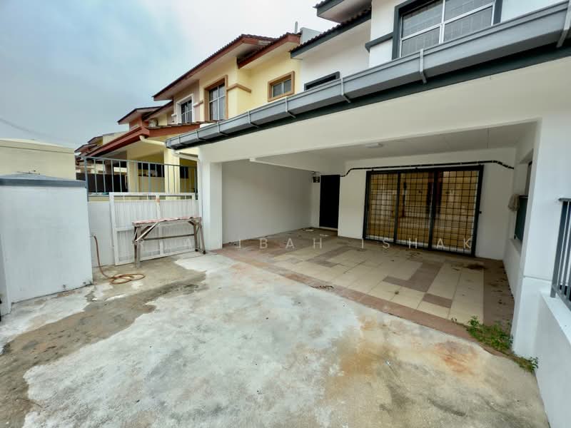 2-storey Terraced House for Sale in Desa Coalfields (Ijok) - Nur Adibah Ishak - Exterior - PropertyGuru.com.my
