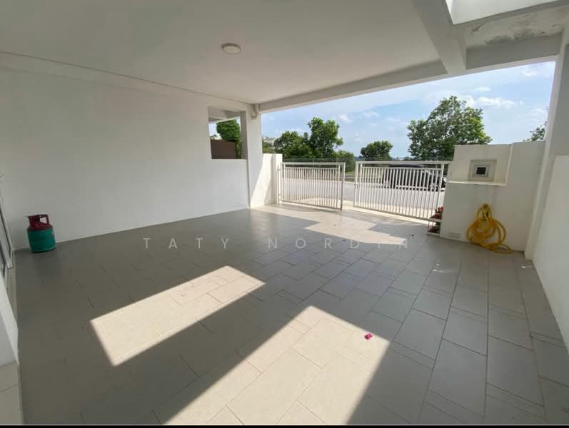 2-storey Terraced House for Rent in Seremban (Negeri Sembilan) - Taty Nordin - Exterior - PropertyGuru.com.my