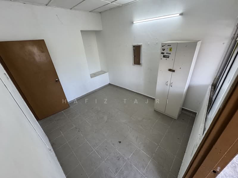 2-storey Terraced House for Sale in Taman Sri Gombak (Gombak) - Hafiz Tajri - PropertyGuru.com.my