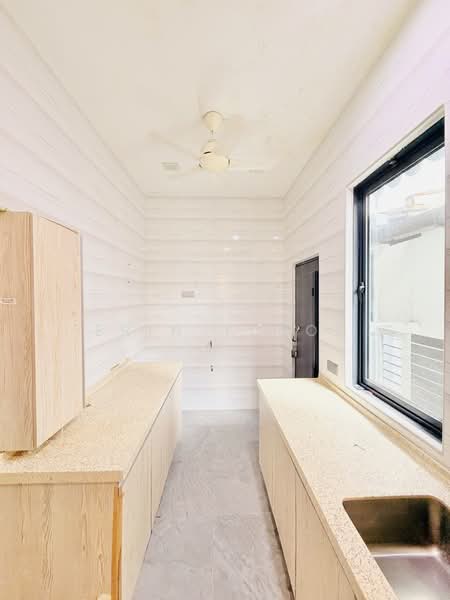 Bungalow for Rent in Taman TTDI Jaya (Shah Alam) - Erin Yusof - Kitchen - PropertyGuru.com.my