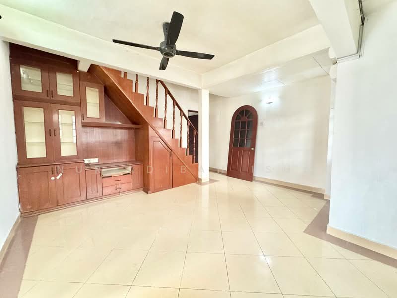 Freehold corner lot terrace SS19 Subang Jaya untuk Untuk Dijual - RM 770,000, Feb 2026 - Living Room - PropertyGuru.com.my