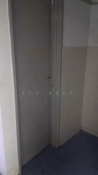 Shop / Office for Rent in Taman Batu Caves (Batu Caves) - Zev Azez - Interior - PropertyGuru.com.my