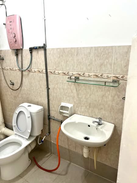 2-storey Terraced House for Rent in Bandar Perda (Bukit Mertajam) - CY Tan - Bathroom - PropertyGuru.com.my