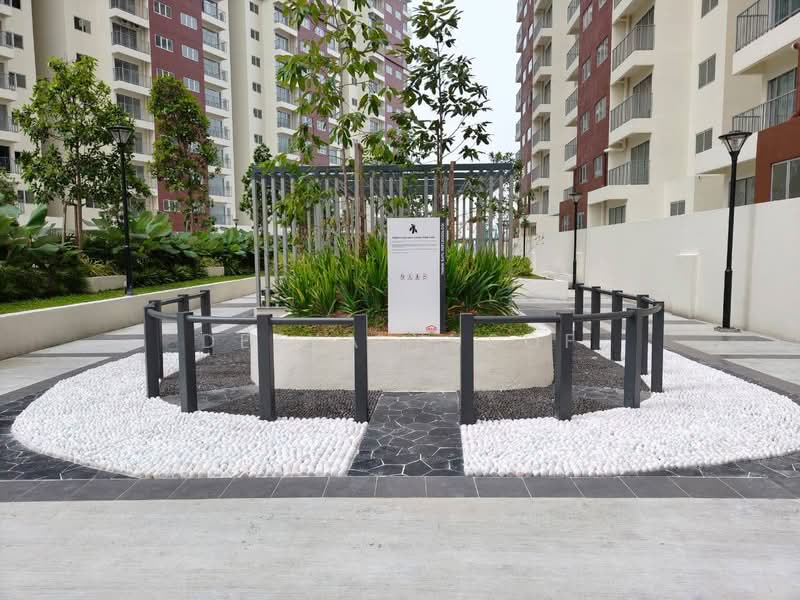 Condominium for Rent at Residensi Sateria - Deeya Yusof - PropertyGuru.com.my