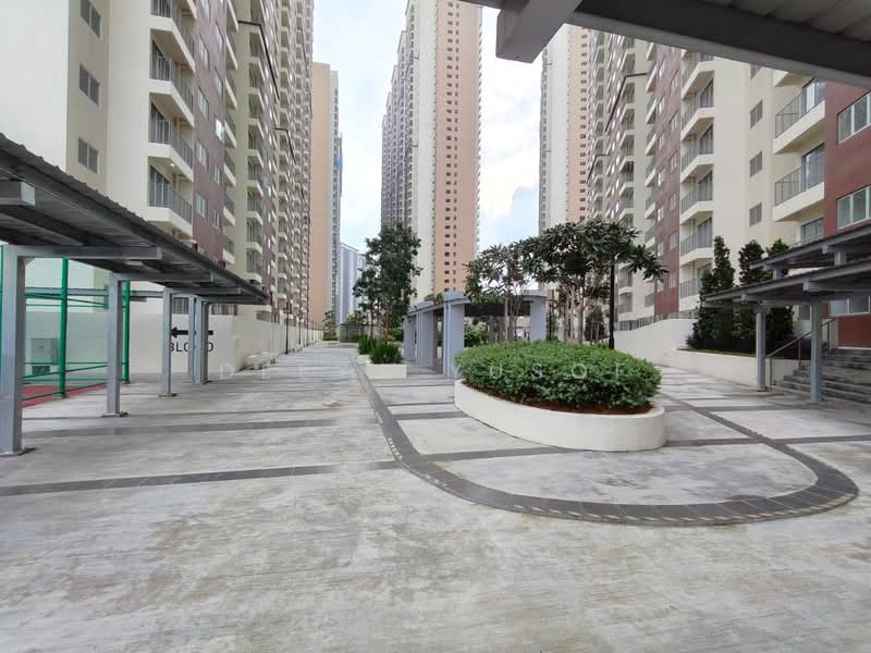 Condominium for Rent at Residensi Sateria - Deeya Yusof - PropertyGuru.com.my