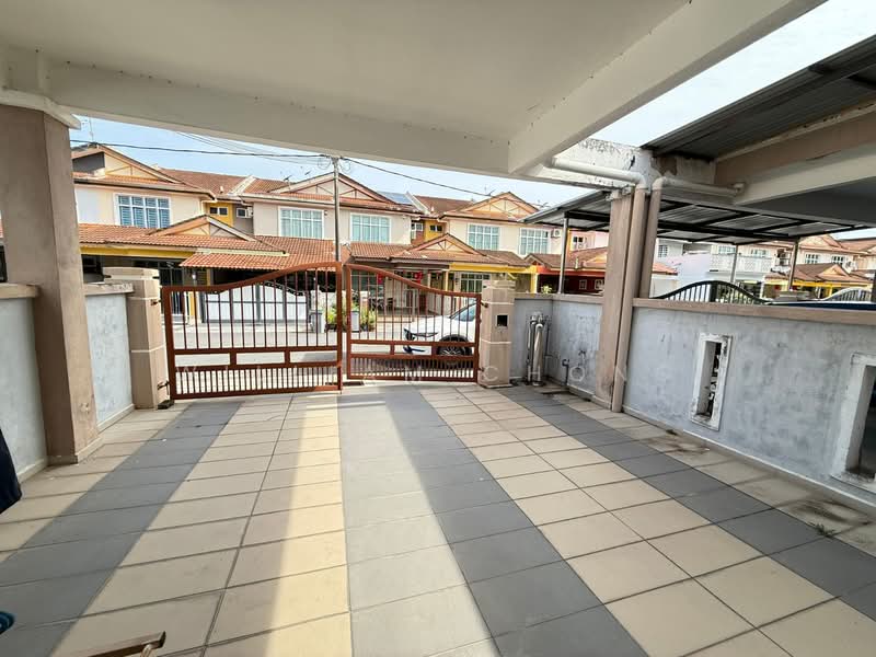 1-storey Terraced House for Sale in Taman Cheng Setia (Cheng) - William Chong - Exterior - PropertyGuru.com.my