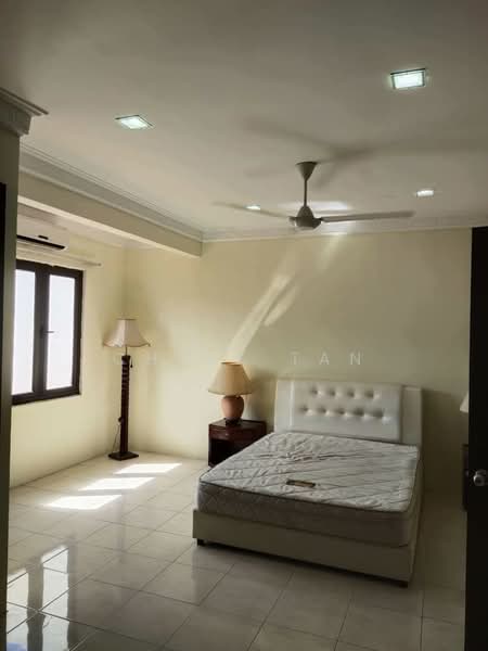 Taman Dagang Permai untuk Untuk Dijual - RM 1,300,000, Feb 2026 - Bedroom - PropertyGuru.com.my