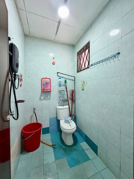 1-storey Terraced House for Sale in Puchong (Selangor) - Fauran Nawawi - Bathroom - PropertyGuru.com.my