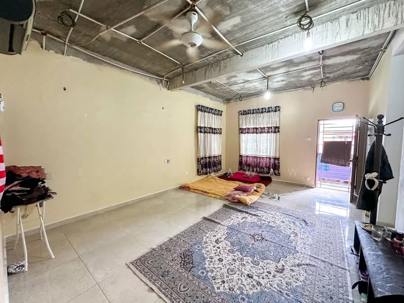 3-storey Terraced House for Sale in Keramat (Kuala Lumpur) - Fauran Nawawi - Living Room - PropertyGuru.com.my