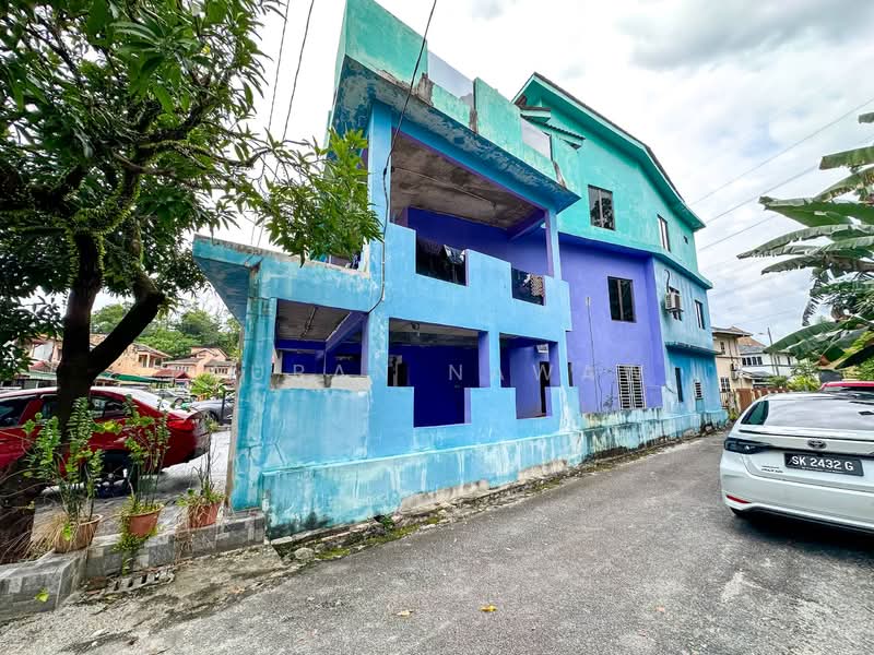 3-storey Terraced House for Sale in Keramat (Kuala Lumpur) - Fauran Nawawi - PropertyGuru.com.my