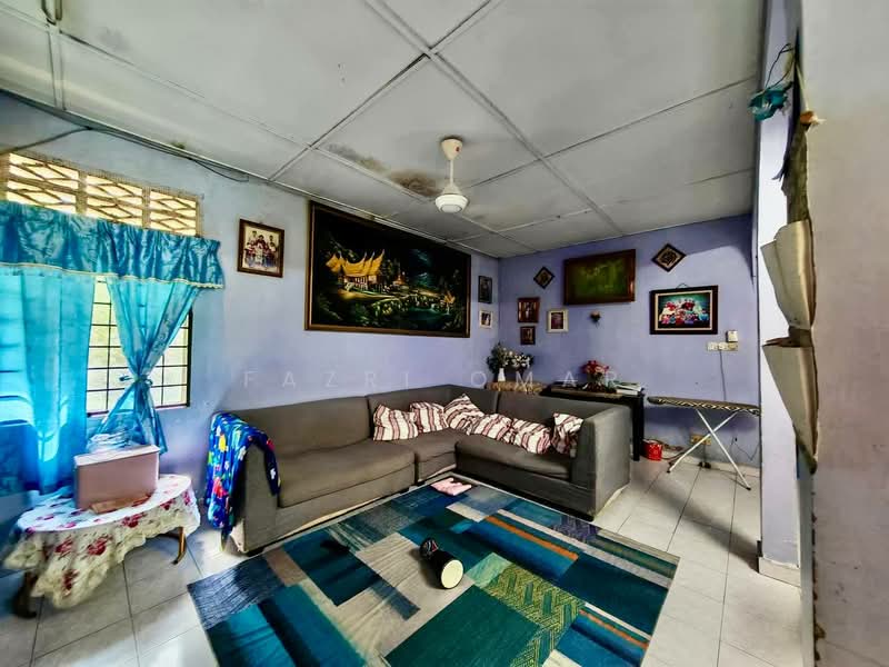 Residential Land for Sale in Hulu Kelang (Kuala Lumpur) - Fazri Omar - Living Room - PropertyGuru.com.my