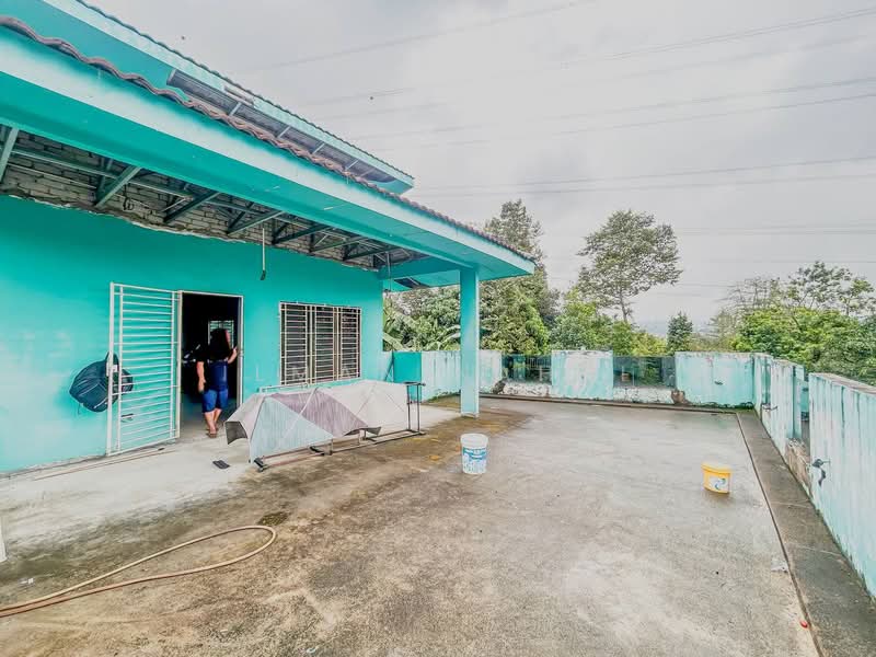 3-storey Terraced House for Sale in Au 1 (Ulu Kelang) - Ilman Nahri - Exterior - PropertyGuru.com.my