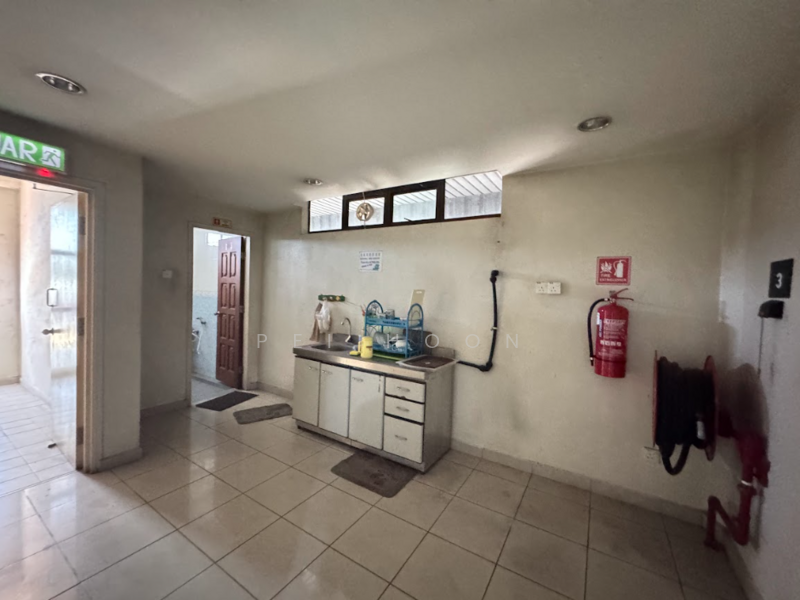 Factory for Rent in Nibong Tebal (Penang) - Pei Hoon - Corridor - PropertyGuru.com.my