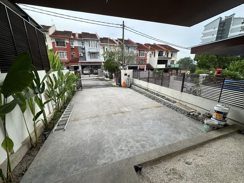 3-storey Terraced House for Rent in Taman Sungai Sering (Cheras) - Esther Yong - Exterior - PropertyGuru.com.my