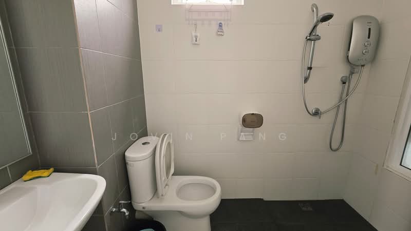 SummerSkye Residences untuk Untuk Disewa - RM 1,100 /bulan, Feb 2026 - Bathroom - PropertyGuru.com.my