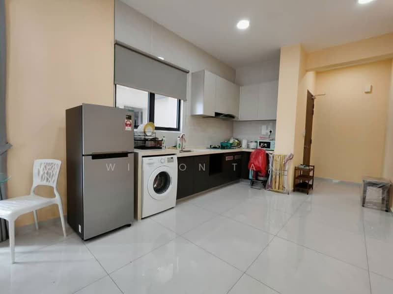 Condominium for Sale at Royal Strand @ Country Garden Danga Bay - Winson Tan - Kitchen - PropertyGuru.com.my