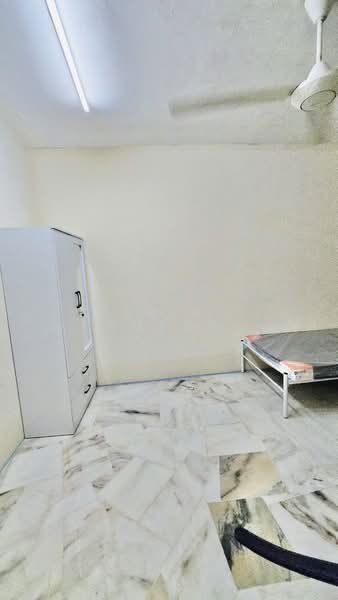 Flat for Rent at Flat PKNS Section 7 - Erin Yusof - PropertyGuru.com.my