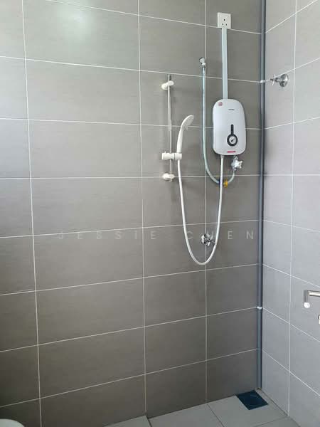 Adira Terraces 2 untuk Untuk Dijual - RM 600,000, Feb 2026 - Bathroom - PropertyGuru.com.my