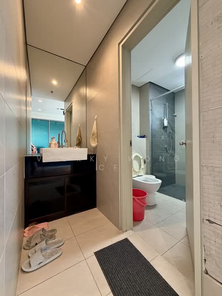 Sunway Velocity Designer Office untuk Untuk Disewa - RM 7,200 /bulan, Mac 2026 - Bathroom - PropertyGuru.com.my