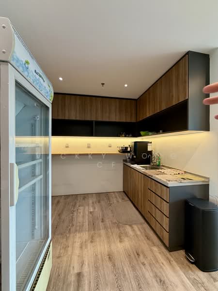 Sunway Velocity Designer Office untuk Untuk Disewa - RM 7,200 /bulan, Mac 2026 - Kitchen - PropertyGuru.com.my