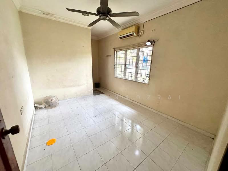 1-storey Terraced House for Sale in Taman Semenyih Indah (Semenyih) - Ammeer Nadzrai - Interior - PropertyGuru.com.my