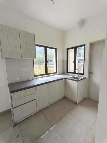 Townhouse for Sale in Bandar Tasik Kesuma (Beranang) - Nurashekin . - PropertyGuru.com.my