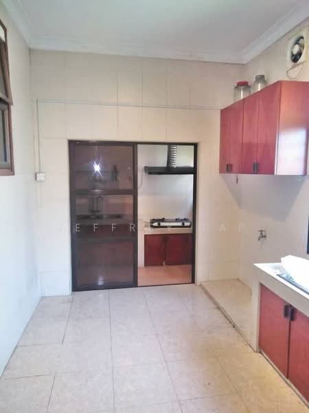 Taman Bukit Maluri untuk Untuk Disewa - RM 2,600 /bulan, Feb 2026 - Kitchen - PropertyGuru.com.my