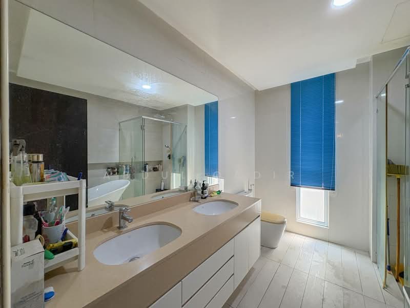 Bungalow for Sale in Ampang (Selangor) - Abdul Qadir - Bathroom - PropertyGuru.com.my