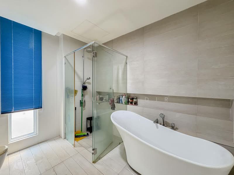 Bungalow for Sale in Ampang (Selangor) - Abdul Qadir - Bathroom - PropertyGuru.com.my