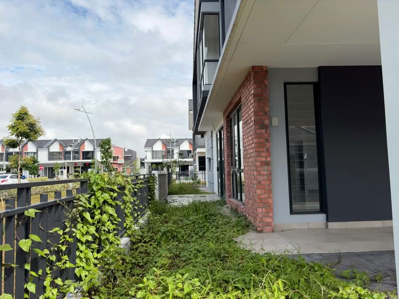 Terraced House for Sale in Shah Alam (Selangor) - Hamizah . - PropertyGuru.com.my
