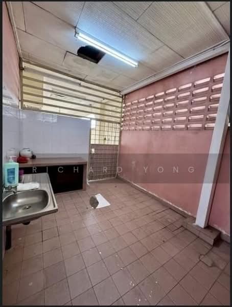 Semi-Detached House for Sale in Taman Johor Jaya (Johor Bahru) - Richard Yong - PropertyGuru.com.my