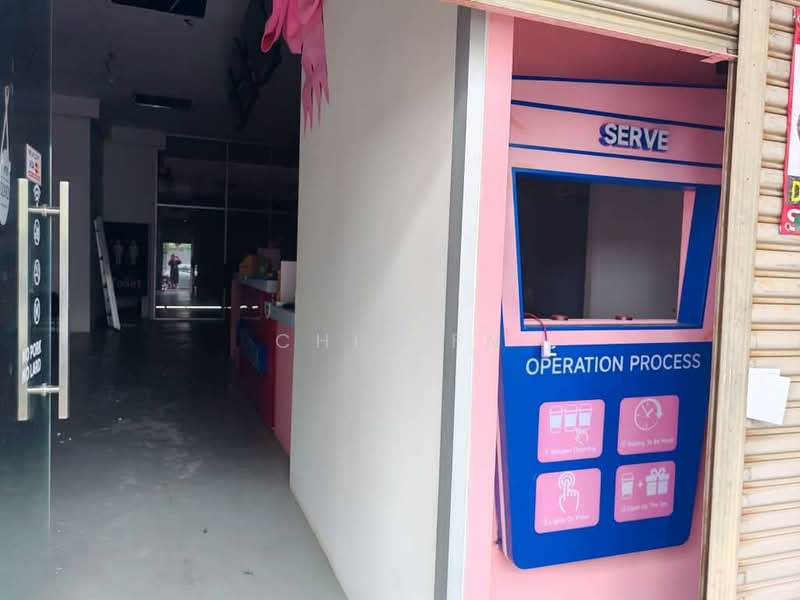 Shop for Rent in Taman Kota Syahbandar (Melaka City) - CHIN FN - Entrance - PropertyGuru.com.my