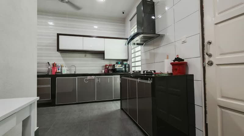 Ayer Leleh untuk Untuk Dijual - RM 1,060,000, Feb 2026 - Kitchen - PropertyGuru.com.my