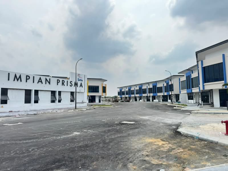 Shop for Rent in Shah Alam (Selangor) - Nur Alia Omar - Exterior - PropertyGuru.com.my