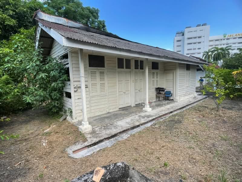 Georgetown 2 storey Bungalow Landed untuk Untuk Dijual - RM 40,000,000, Feb 2026 - Exterior - PropertyGuru.com.my
