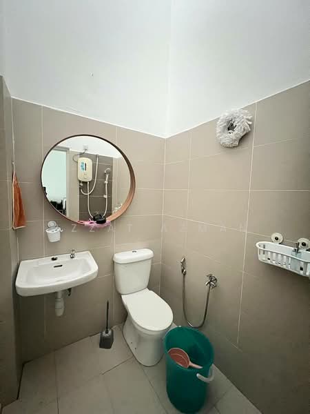 2-storey Terraced House for Sale in Taman Jack Bandar Baru Kuantan Putri (Kuantan) - Izzat Azman - Bathroom - PropertyGuru.com.my
