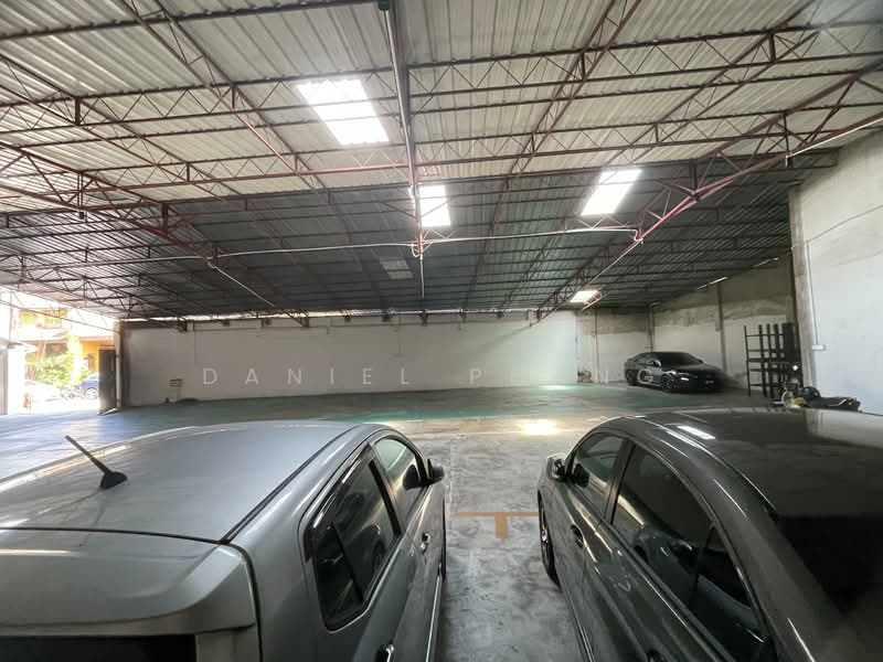 Shop / Office for Sale in George Town (Penang) - Daniel Phang - Car Park - PropertyGuru.com.my