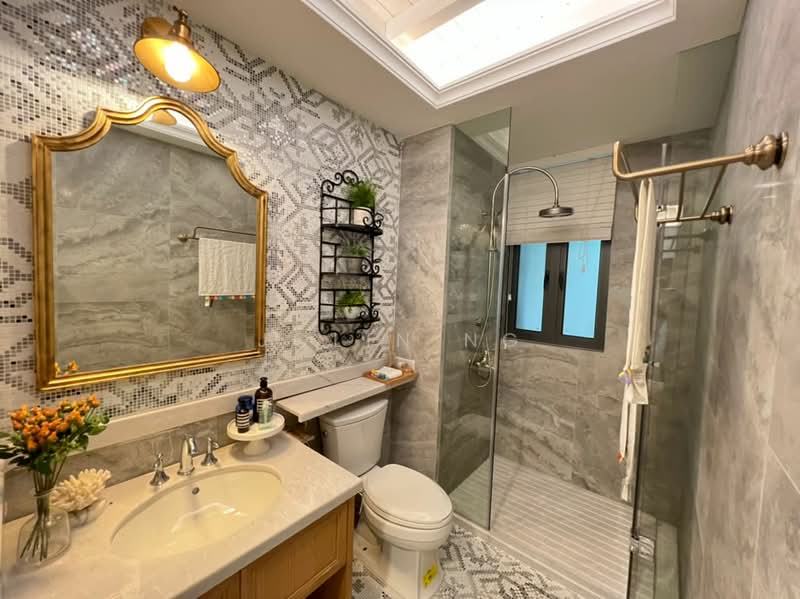 Service Residence for Sale at R&F Princess Cove Phase 1 - Jolin Ng - Bathroom - PropertyGuru.com.my