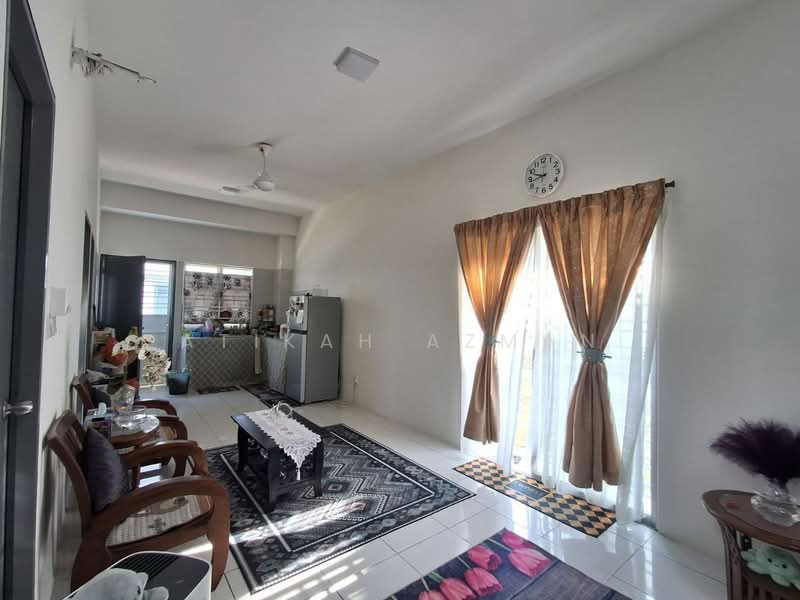 Townhouse for Sale in Dengkil (Selangor) - Atikah Azman - Living Room - PropertyGuru.com.my