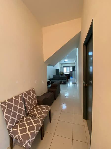 Townhouse for Sale in Cybersouth (Dengkil) - Atikah Azman - Corridor - PropertyGuru.com.my