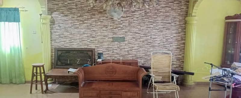 Taman Rakan Sungai Long Cheras untuk Untuk Dijual - RM 610,000, Feb 2026 - Living Room - PropertyGuru.com.my