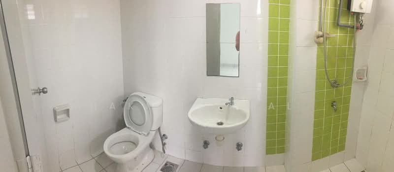 Cyberia Crescent 2 untuk Untuk Disewa - RM 1,500 /bulan, Feb 2026 - Bathroom - PropertyGuru.com.my