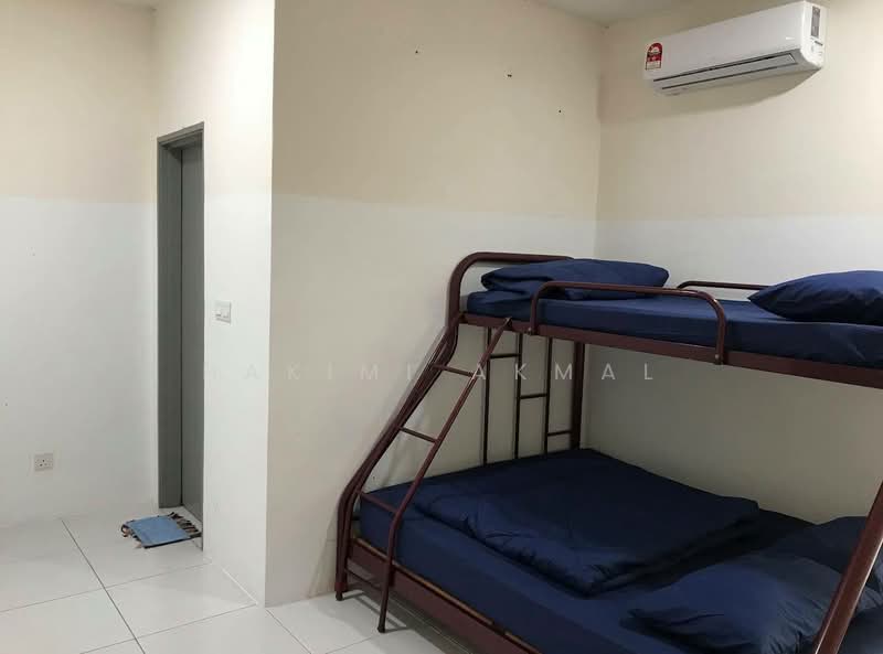 Simfoni Perdana & Irama Perdana @ LBS Alam Perdana untuk Untuk Disewa - RM 1,800 /bulan, Mac 2026 - Bedroom - PropertyGuru.com.my