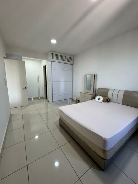 Service Residence for Rent at Woodsbury Suites - CY How - Bedroom - PropertyGuru.com.my